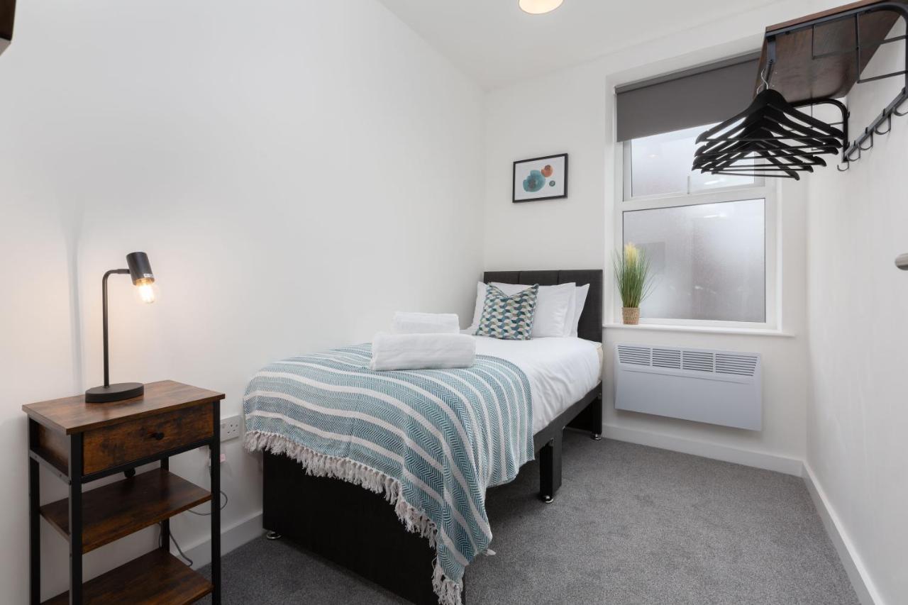 Charles Alexander Short Stay - Charnley House Apartments Блэкпул Экстерьер фото