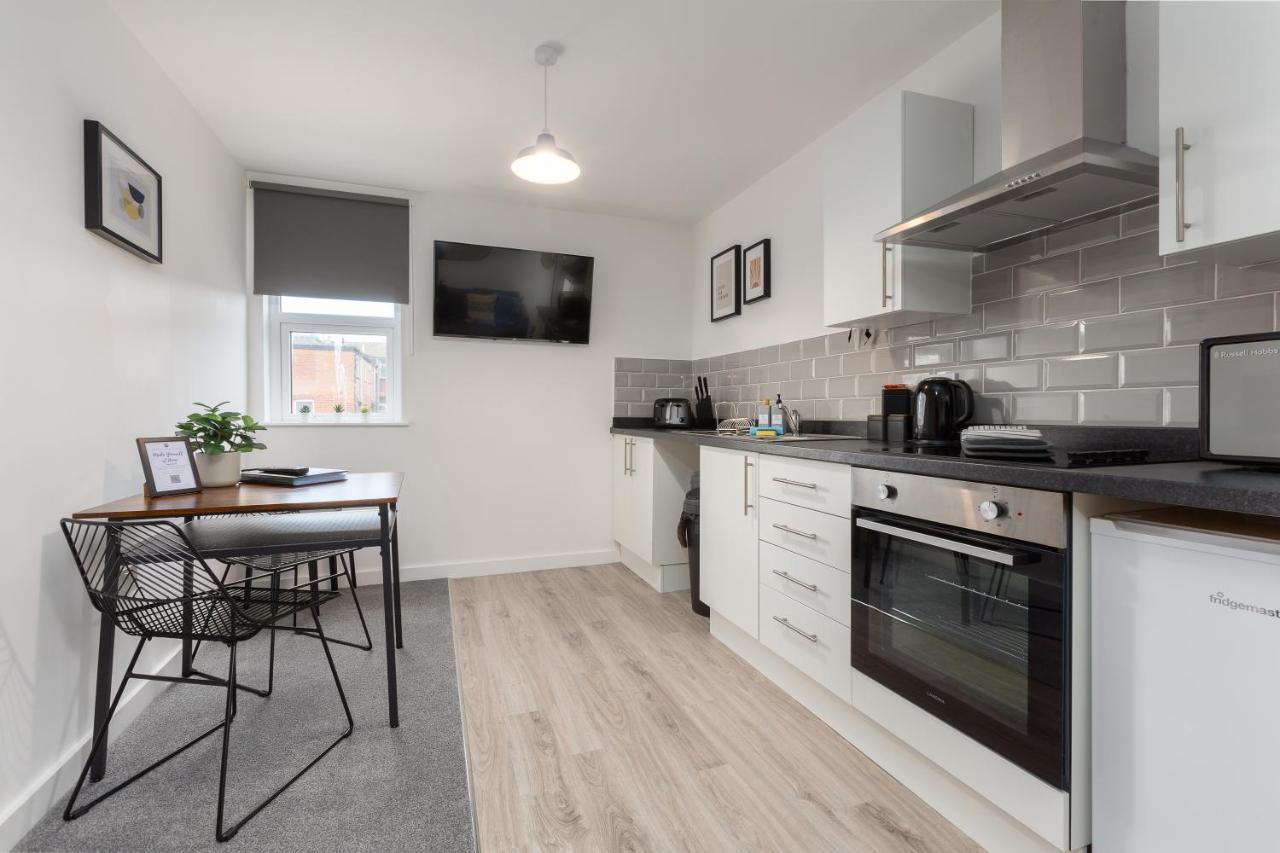 Charles Alexander Short Stay - Charnley House Apartments Блэкпул Экстерьер фото
